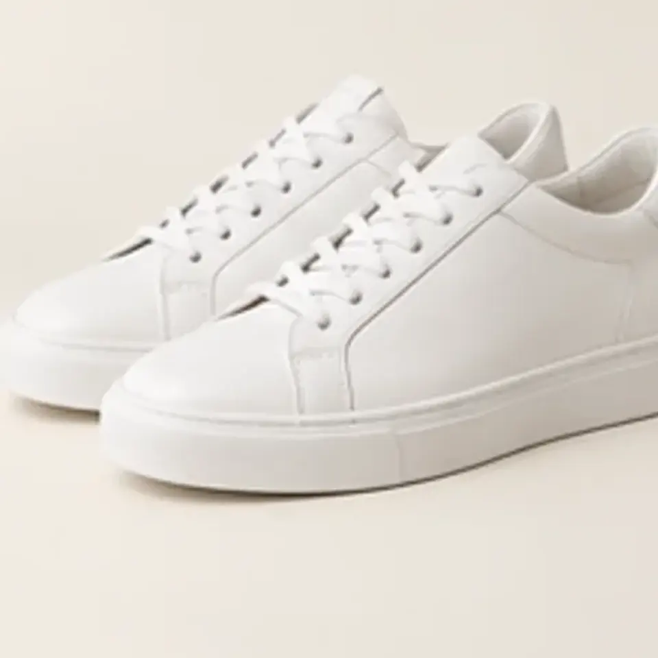 Minimal Everyday Sneakers — alternate product view