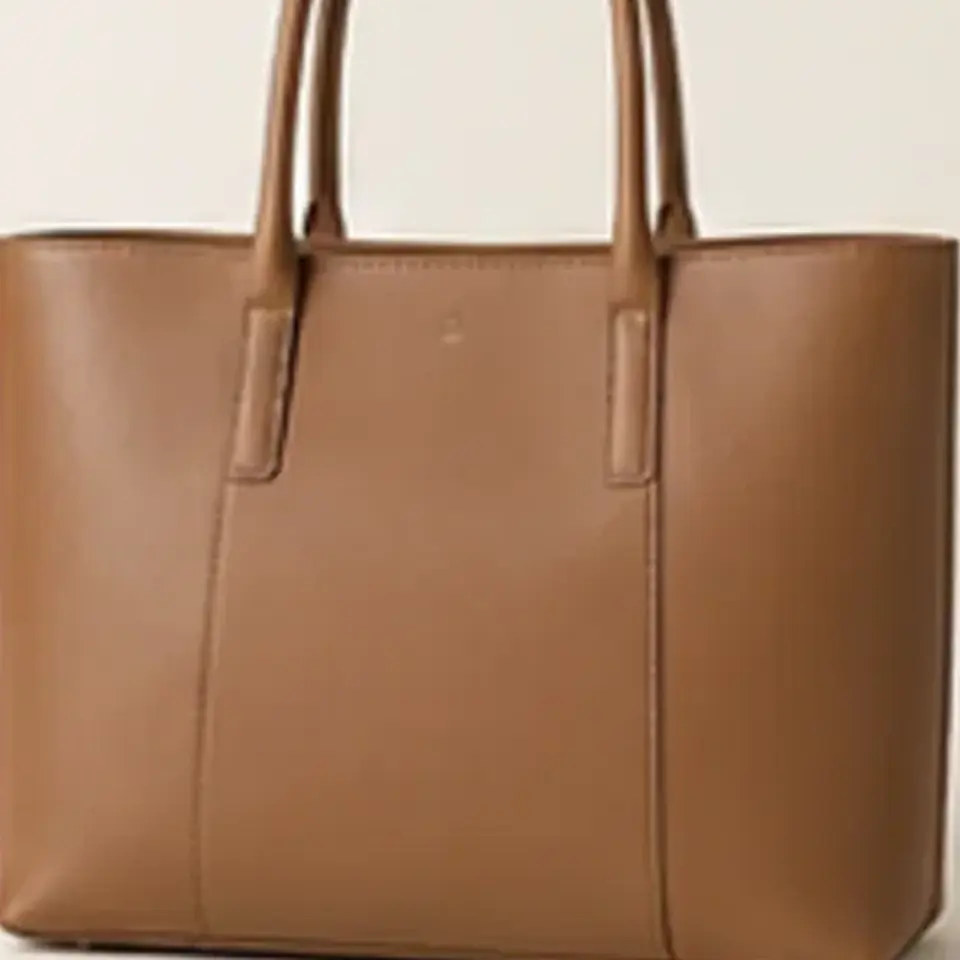 Structured Tote Bag — close-up detail